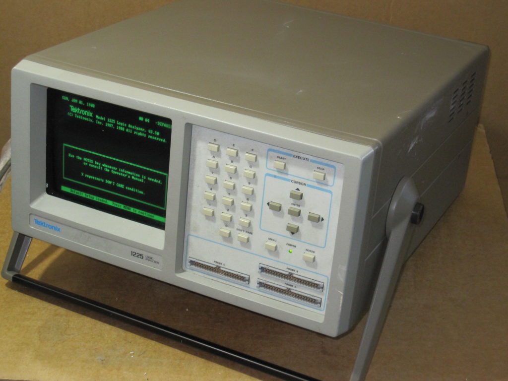 Tektronix 1225 Logic Analyzer - Imagine41