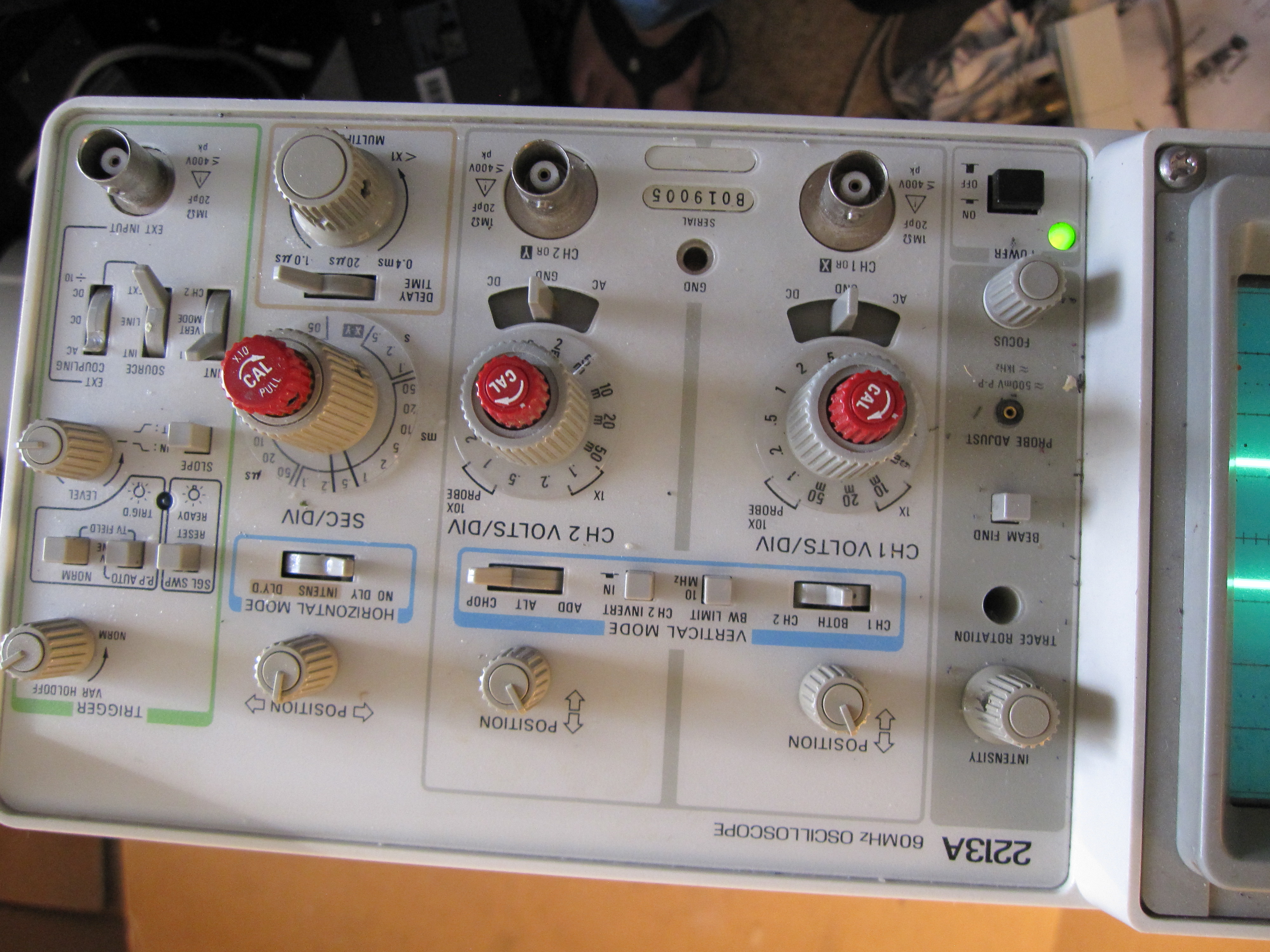 Tektronix 2213A 60 MHz Analog Oscilloscope - Imagine41