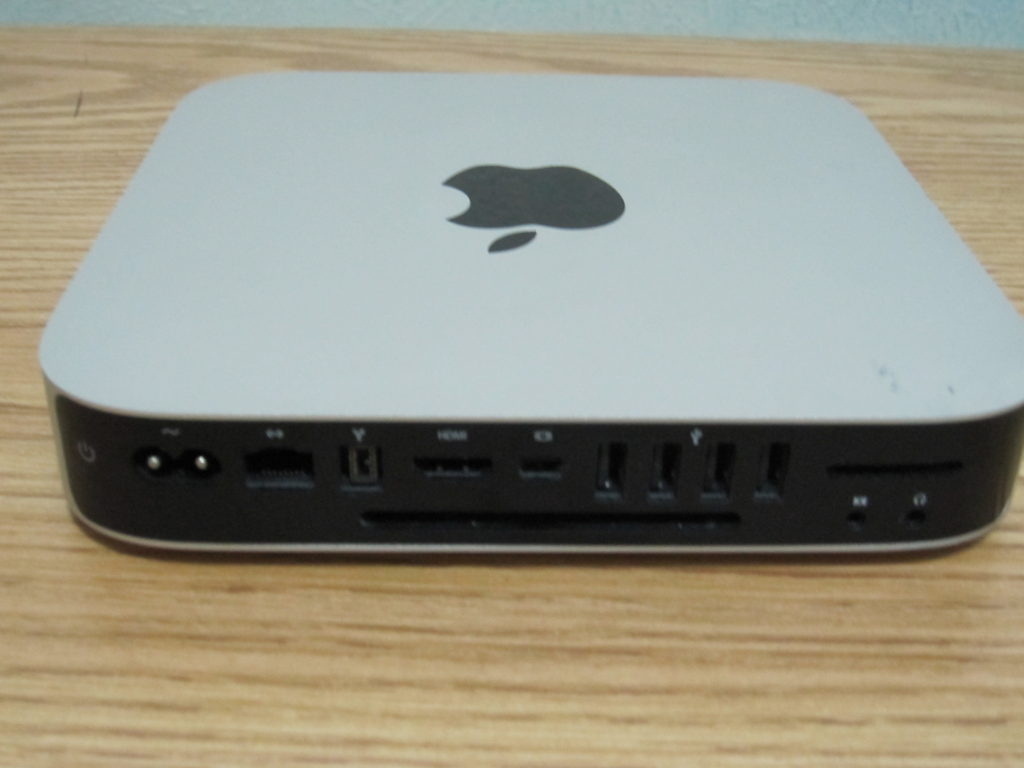 mac mini mid 2010 video adapter